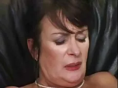 Sesso e sperma mogli ...