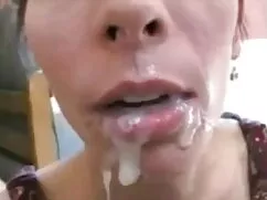 Sesso anale in casa  ...
